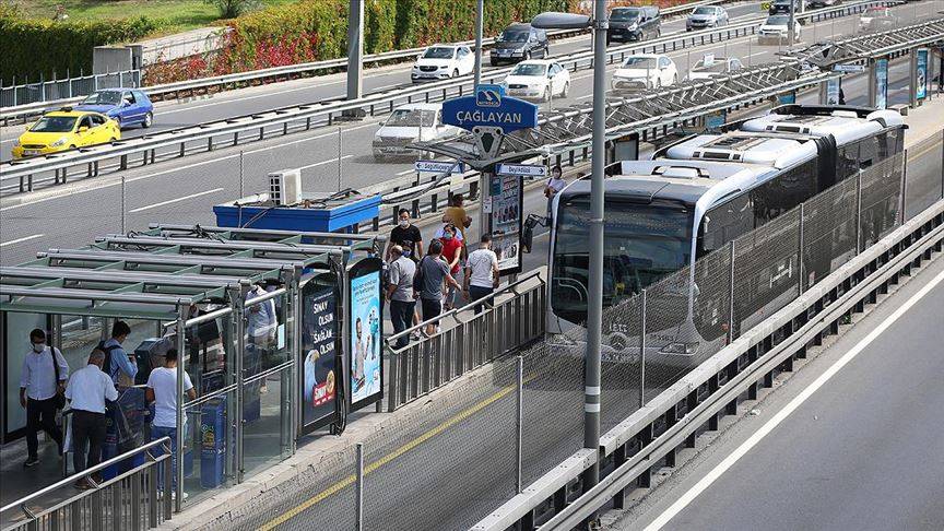 İstanbul’da toplu taşıma zamlı tarifesi açıklandı! Metrobüs, metro, minibüs ve mavi kart yeni fiyat listesi 9
